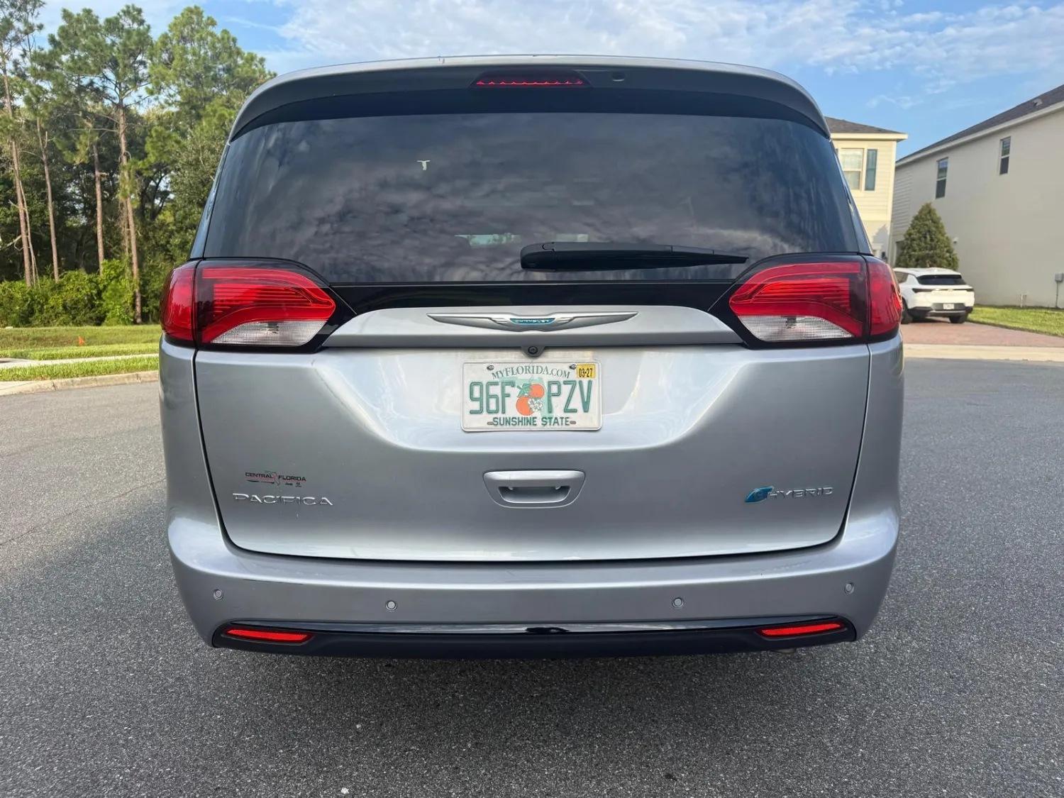 Chysler Pacifica 6